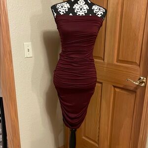 Elegant Burgundy Spaghetti Strap Dress